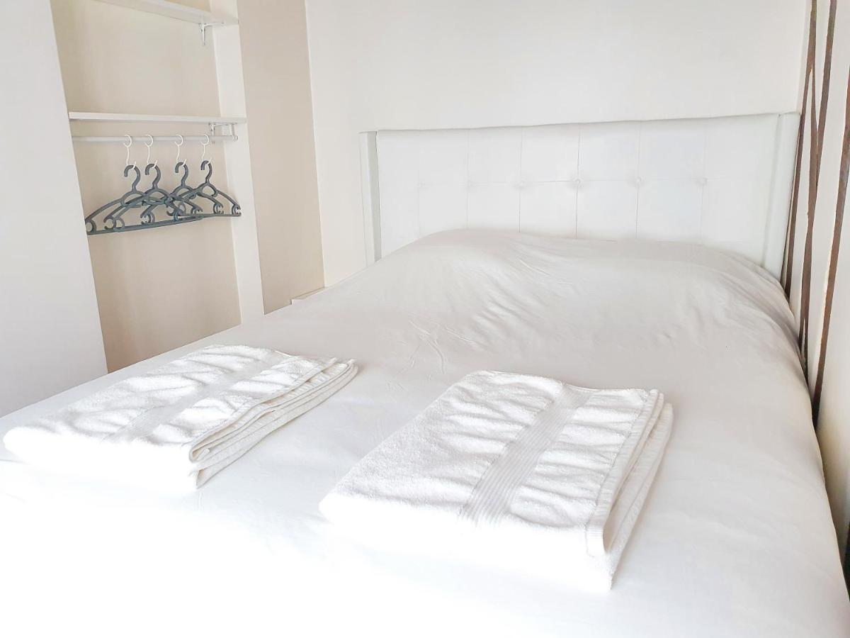 Exigehome-Studio Cosy A 2 Pas Du Chateau De Versailles Exterior foto